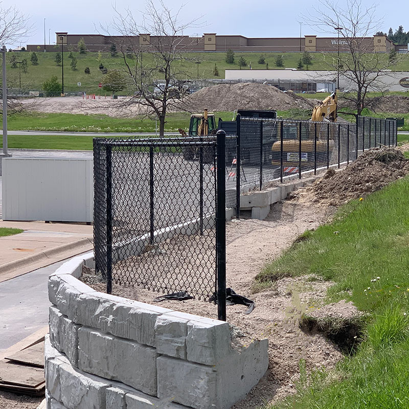 chainlink fencing